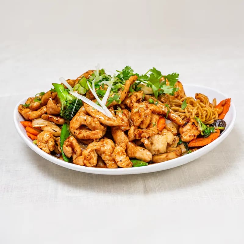 Stir-Fried Egg Noodles · Mì Xào
